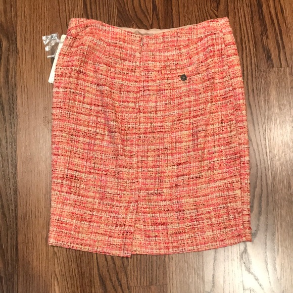 Perfect Spring Skirt! - Picture 2 of 5